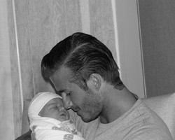Inilah Foto Putri Pertama David-Victoria Beckham