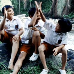 Mirip Laskar Pelangi, Cita-citaku Setinggi Tanah Segera Rilis