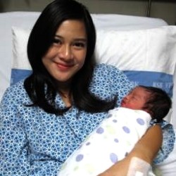 Masih Lemas, Dian Sastro Seminggu di Rumah Sakit