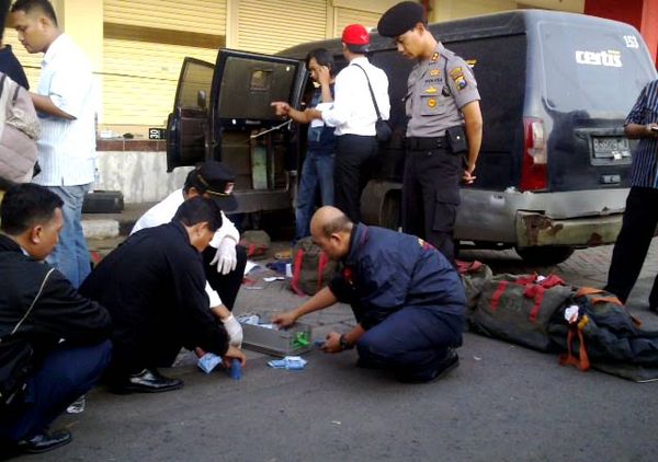 Mobil Certis Pembawa Uang ATM Ditemukan