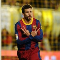 Soal Fabregas, Pique Bela Xavi