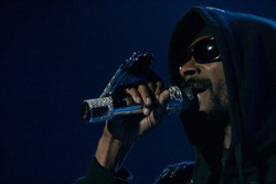 Snoop Dogg Buat Soundtrack Bercinta Bagi Pangeran Willliam dan Kate Middleton