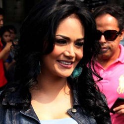 Krisdayanti Akan Melahirkan Bayi Perempuan