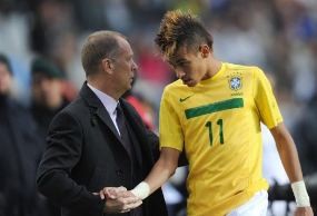 Menezes Tak Merasa Brasil Gagal