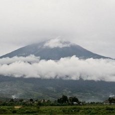 Status Gunung Kerinci Waspada, Para Pendaki Dilarang Naik