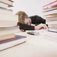 Tidur Pendek 20 Menit di Siang Hari Bikin Otak Segar Kembali