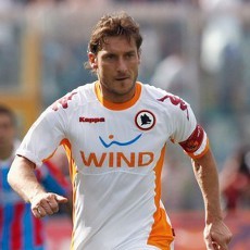 Dinilai Pemalas, Totti Diperingatkan