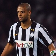 Dapat Tawaran Menggiurkan, Melo Siap Tinggalkan Juve