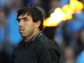 Corinthians Mundur Kejar Tevez