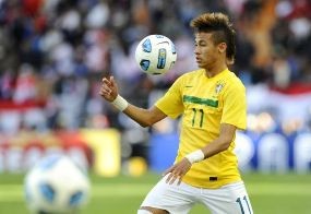Ronaldo: Neymar Bakal Jadi Pemain Besar