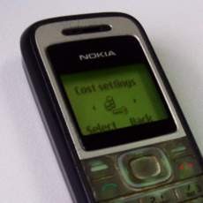  Nokia Lebih Untung Bikin Ponsel Sederhana