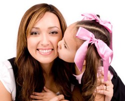 Ini Cara Jadi Ibu yang Lebih Bahagia