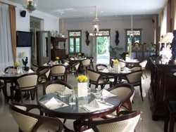 Resto Fine Dining di Solo