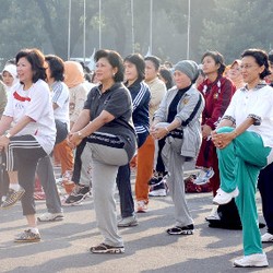 Lagu Ciptaan Presiden SBY Iringi Senam Pagi Ibu Ani