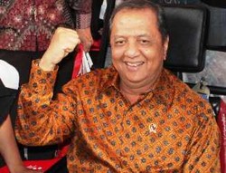 MS Hidayat Kagum dengan Mobil Formula Mahasiswa UGM