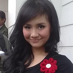 Gita Gutawa Akan Tinggalkan Sang Ayah