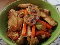 Bisa Berdiet Sambil Meracik Salad Sendiri!