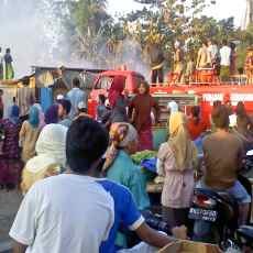 Puluhan Lapak Pedagang Pasar Palengaan Ludes Terbakar