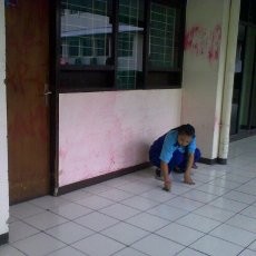 Coretan di Universitas Maranatha Mulai Dibersihkan