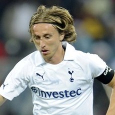 Redknapp Minta Modric Bersabar