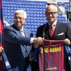 Giliran Barcelona Dikunjungi Presiden Palestina