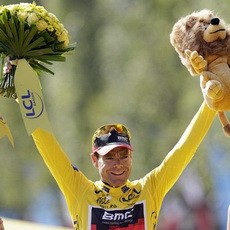 Cadel Evans Juara Tour de France