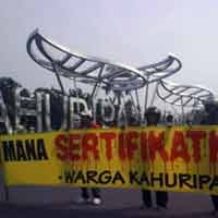 Korban Lumpur Lapindo di Perumahan KNV Tuntut Sertifikat Rumah