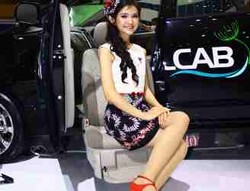 Kursi untuk Penyandang Cacat di Kijang Innova