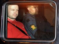 Hadiri Sidang, Breivik Dikawal Ketat Polisi