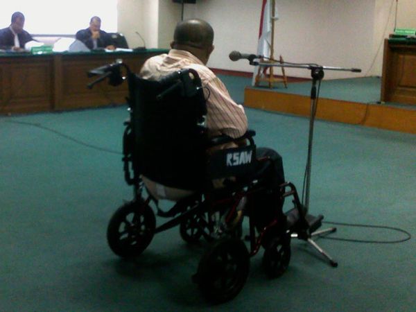 Syamsul Arifin Dituntut 5 Tahun Penjara Syamsul Arifin Dituntut 5 Tahun Penjara