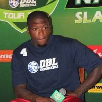 Ibu dan Peter Pan Inspirasi Robinson