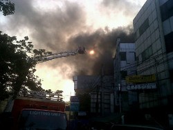 Tokai Bantah Pabrik Isi Korek Gas Terbakar di Sawah Besar Miliknya