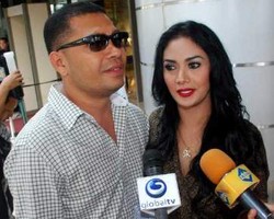 Raul Lemos Pukul Wartawan Karena Ingin Lindungi KD