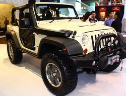 Intip Jeep Mopar di IIMS