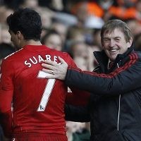 Sosok Dalglish di Mata Suarez