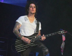 Avenged Sevenfold Sempat Cegah Mike Portnoy Tinggalkan Dream Theater