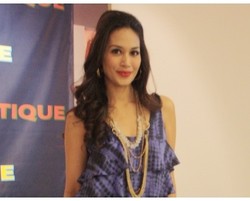 DMelrose, Salon Selebriti Ala Diah Permatasari