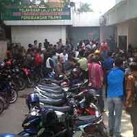  Ada Sidang Tilang di PN Jakbar, Jl S Parman Macet 1 Km