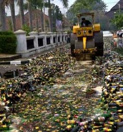 Jelang Ramadan, Polisi Musnahkan Ganja dan Miras