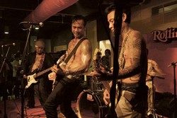 Ketika Jerinx Menyalurkan Sisi Sensitif