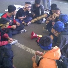 FPB Mainkan Karinding Sindir Pemkot soal Baksil