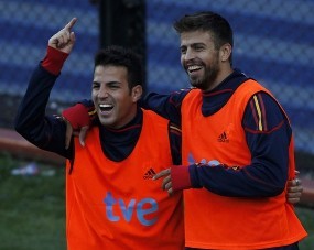 Pique: Untuk Dapatkan Cesc, Barca Mesti Sabar