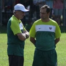 Pertemuan Pertama Mengecewakan, Riedl Pilih Pulang ke Austria