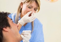 Diabetes Terdeteksi Lebih Dini Jika Rajin ke Dokter Gigi