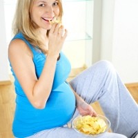 Asupan Garam Saat Hamil Pengaruhi Ginjal Bayi