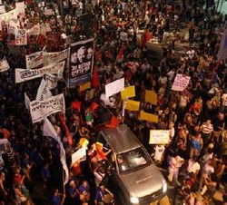 Puluhan Ribu Warga Israel Turun ke Jalan Memprotes Tingginya Biaya Hidup