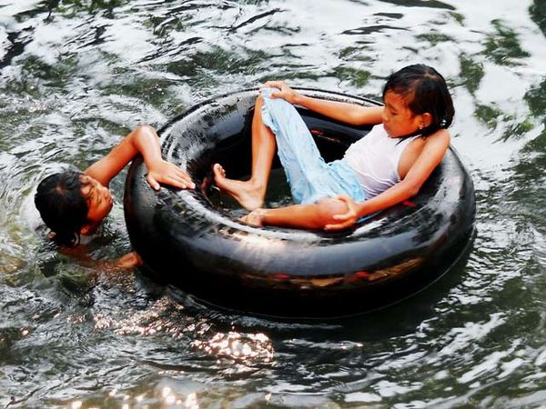 Padusan Sambut Ramadan