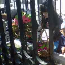 Jelang Ramadan, Warga Larut dalam Tradisi Megengan