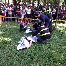 Otto Langsung Lemas Lihat Jasad Istrinya