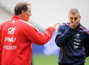 Blanc Sesali Prancis Cuma Unggulan Kedua